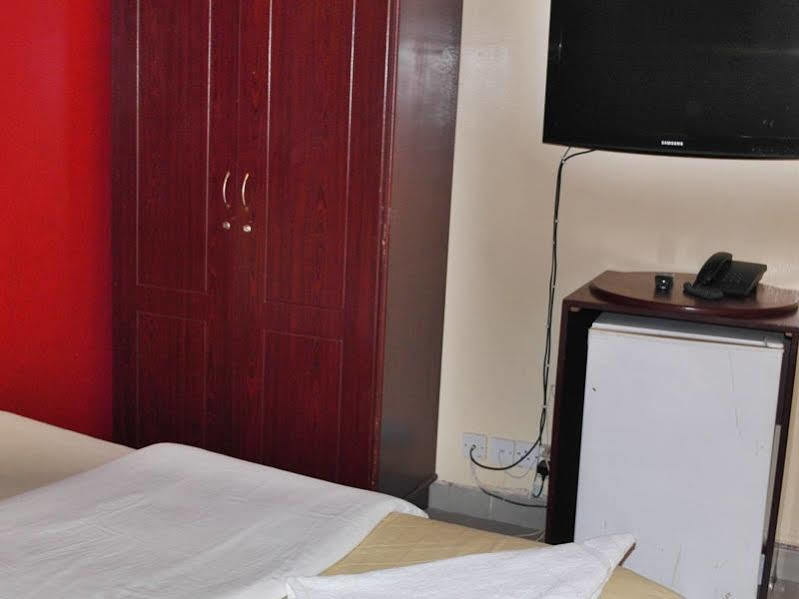 Golden Star Hotel ดูไบ ภายนอก รูปภาพ